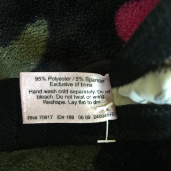 VS Sexy Little Things Underwire, push-up print bra - Picture 9 of 12